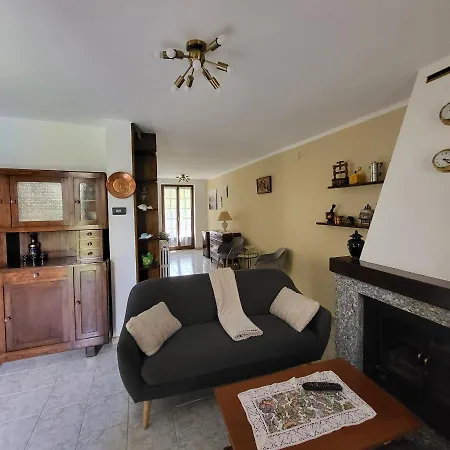 Casa Delle Azalee Ferienhaus Gravellona Toce